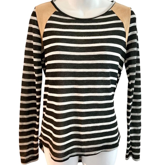 Ya Ya & co. | Striped Top - Picture 2 of 11